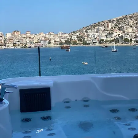 Demi 4* Sarandë