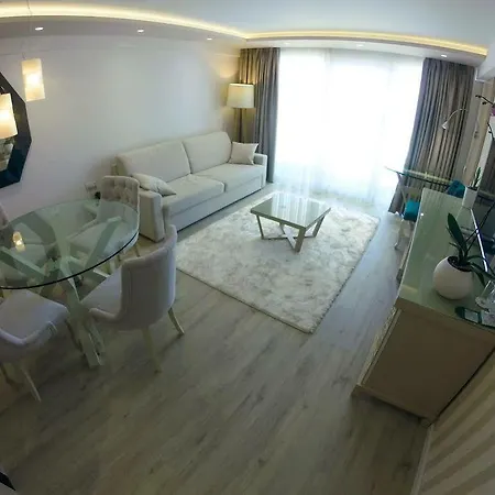 Demi Sarandë