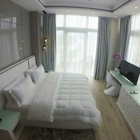 ホテル Demi Sarandë