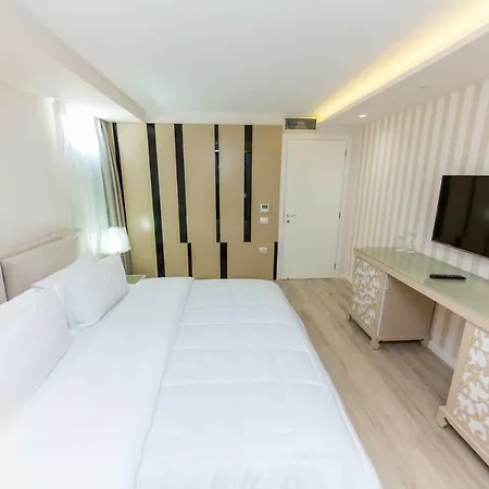 ホテル Demi Sarandë