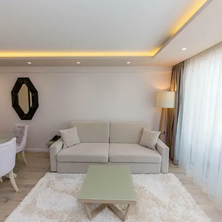 ホテル Demi Sarandë