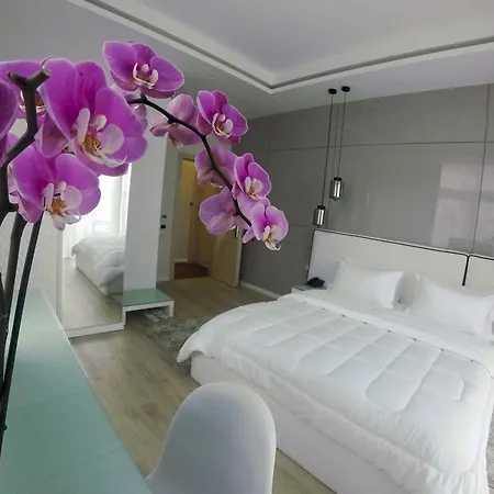 ホテル Demi Sarandë