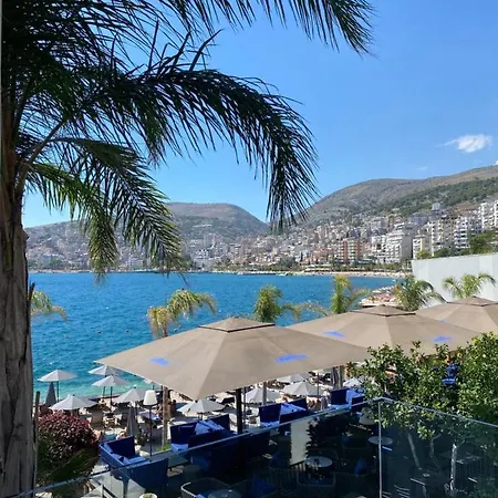 Demi Hotel 4*