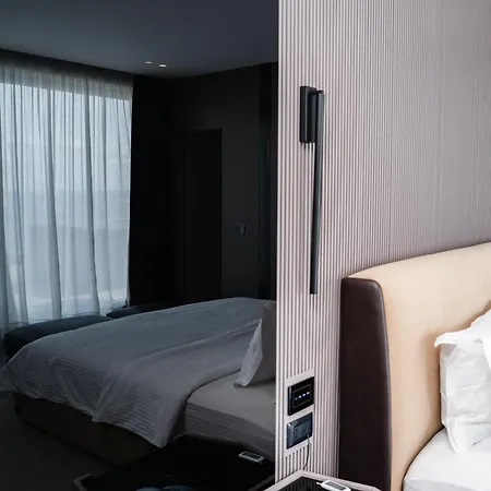 Hotel Demi 4*