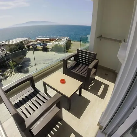 Demi Sarandë