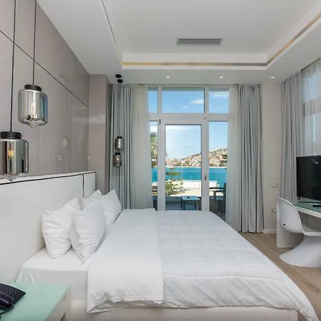 Hotel Demi